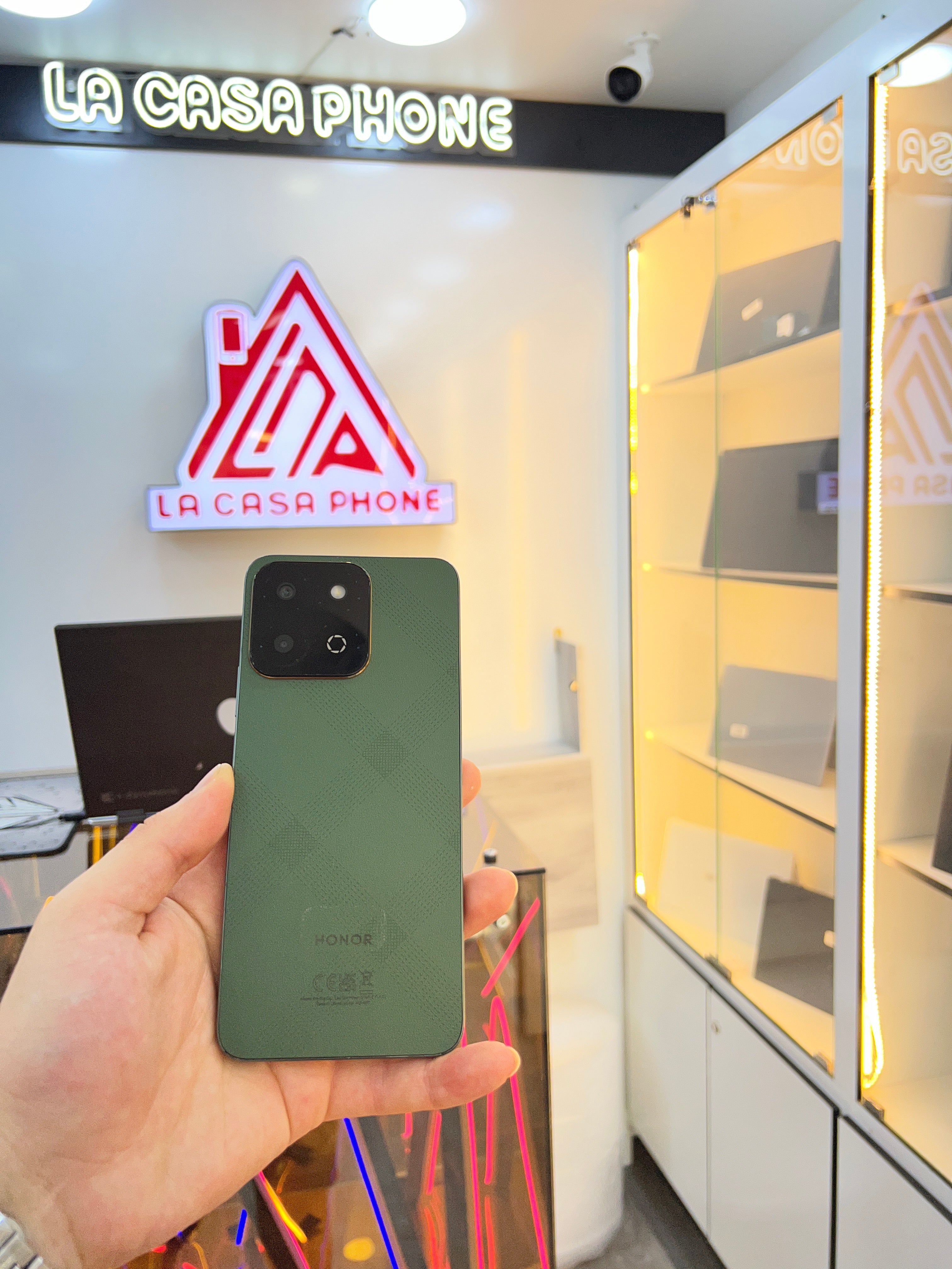 HONOR 200 SMART