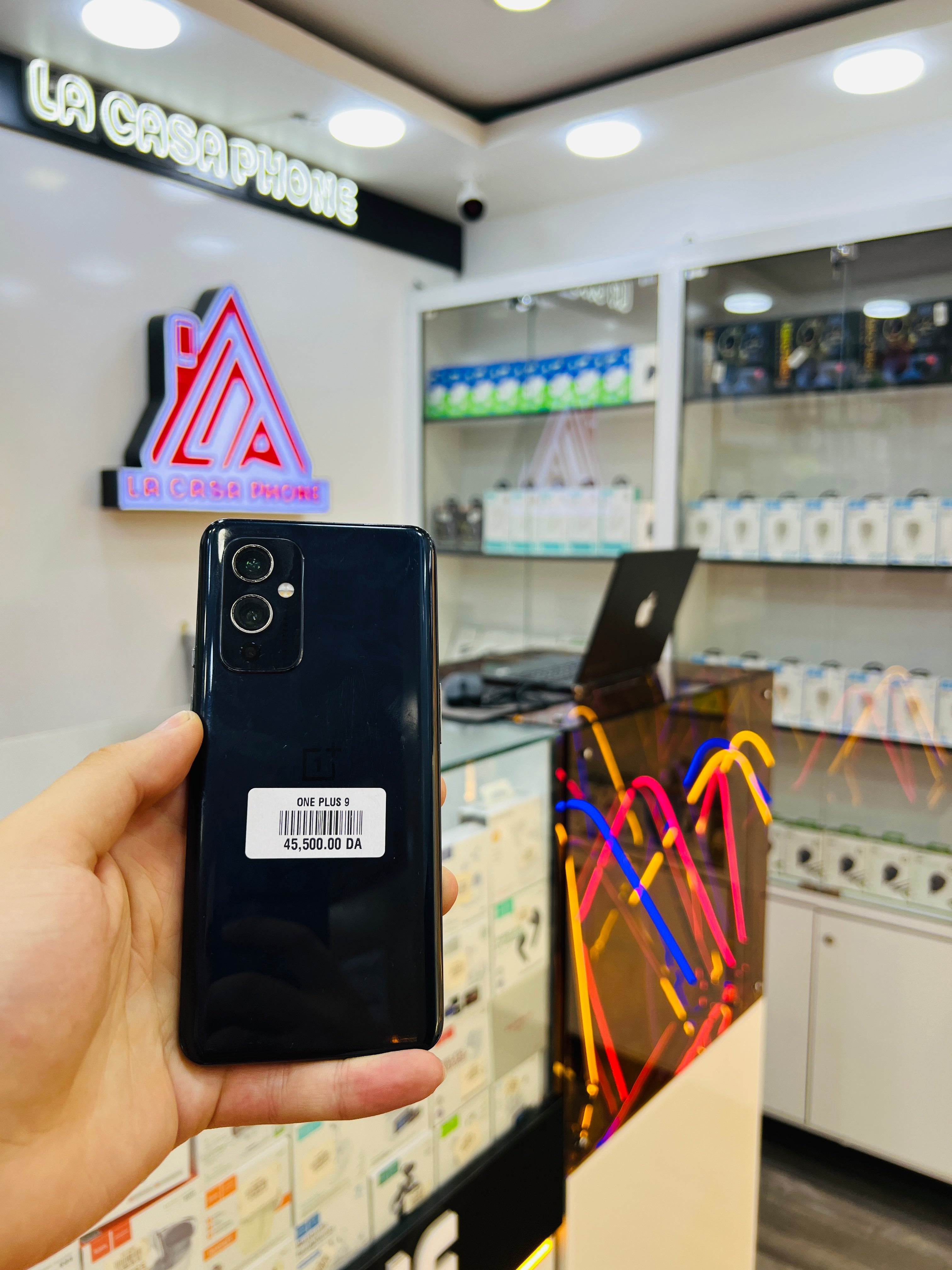 ONEPLUS 9