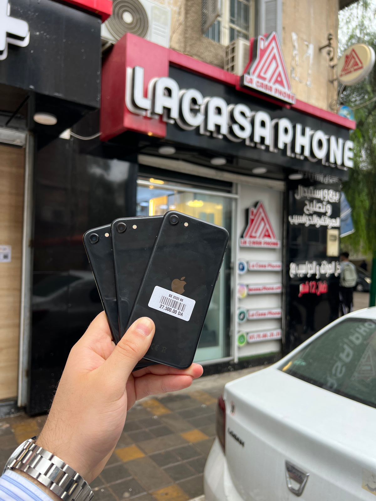 IPHONE SE 2020