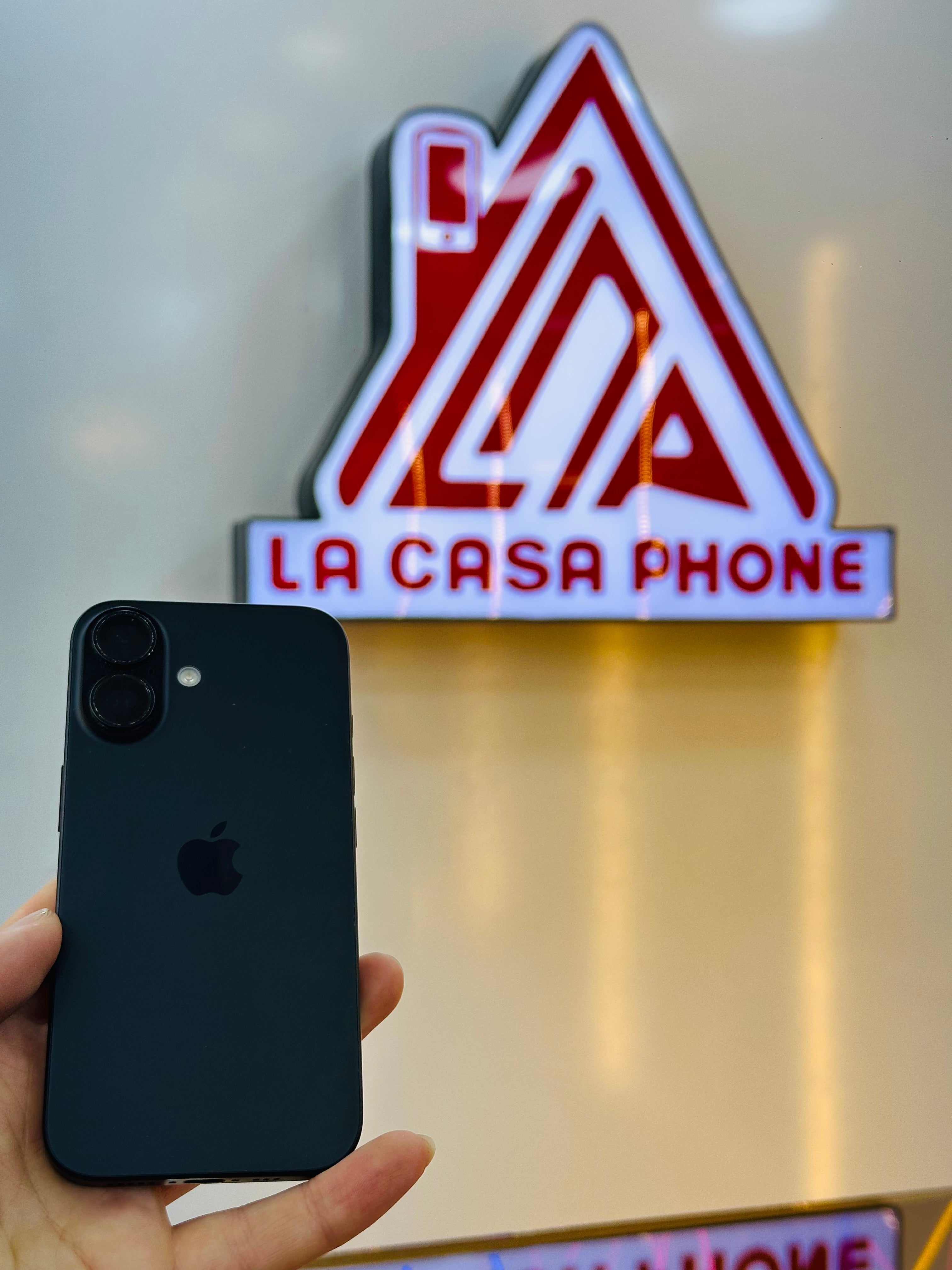 IPHONE 16
